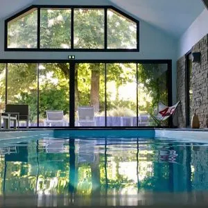 parenthese_lentre-2_domaine_des_eperviers_piscine_intérieure_morbihan_bretagne